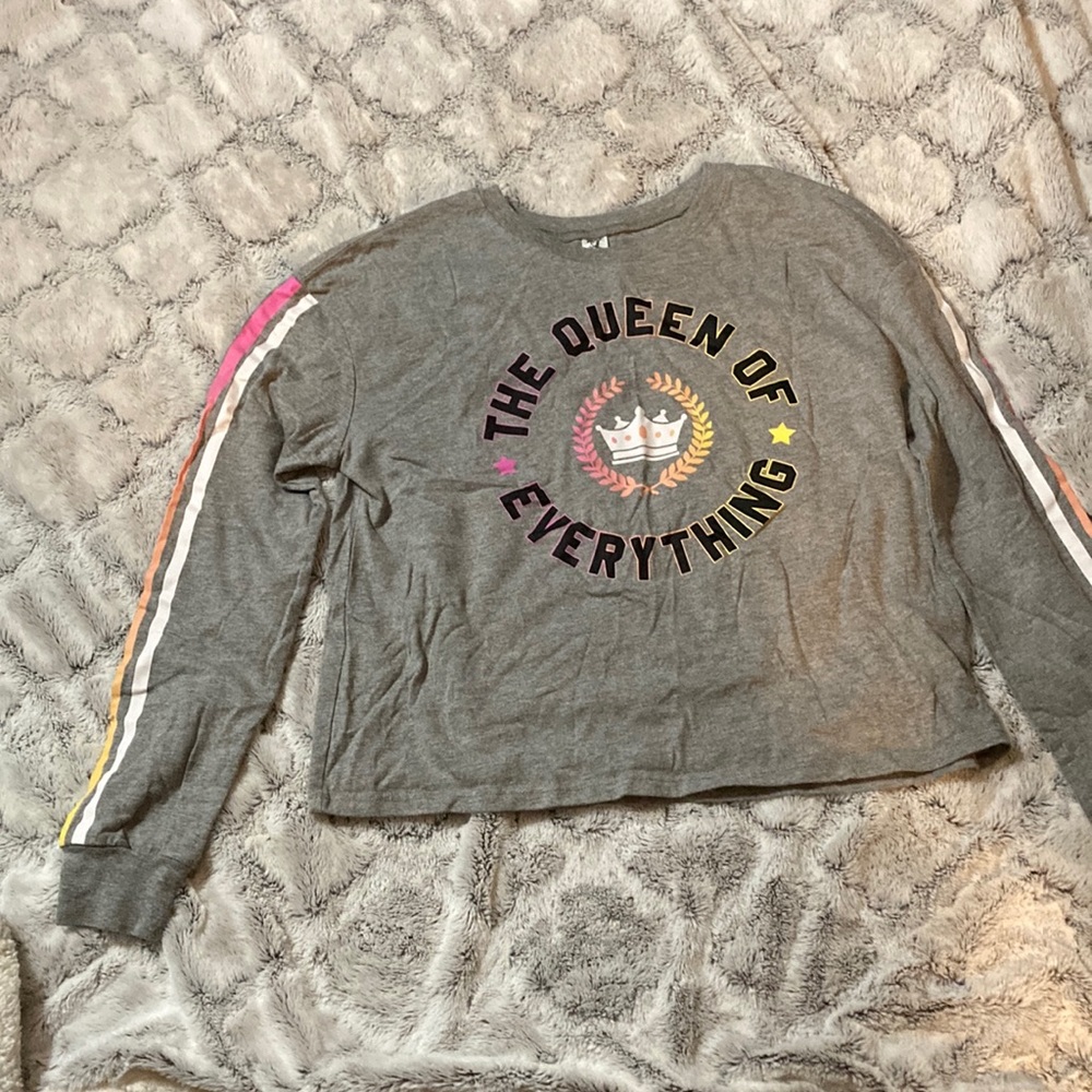 Cute long sleeve shirt